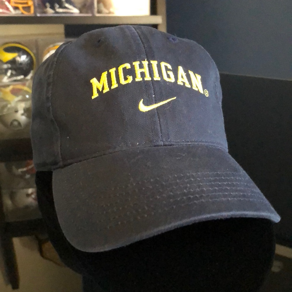 Michigan Wolverines Adjustable Nike Hat